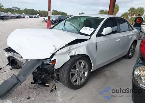 2011 Audi A4 2.0T Premium z USA, uszkodzony, nr VIN WAUAFAFL8BN033518